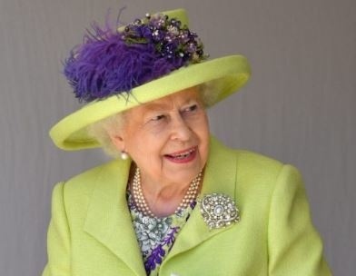 Каква е тайната за идеалната кожа на Елизабет II?